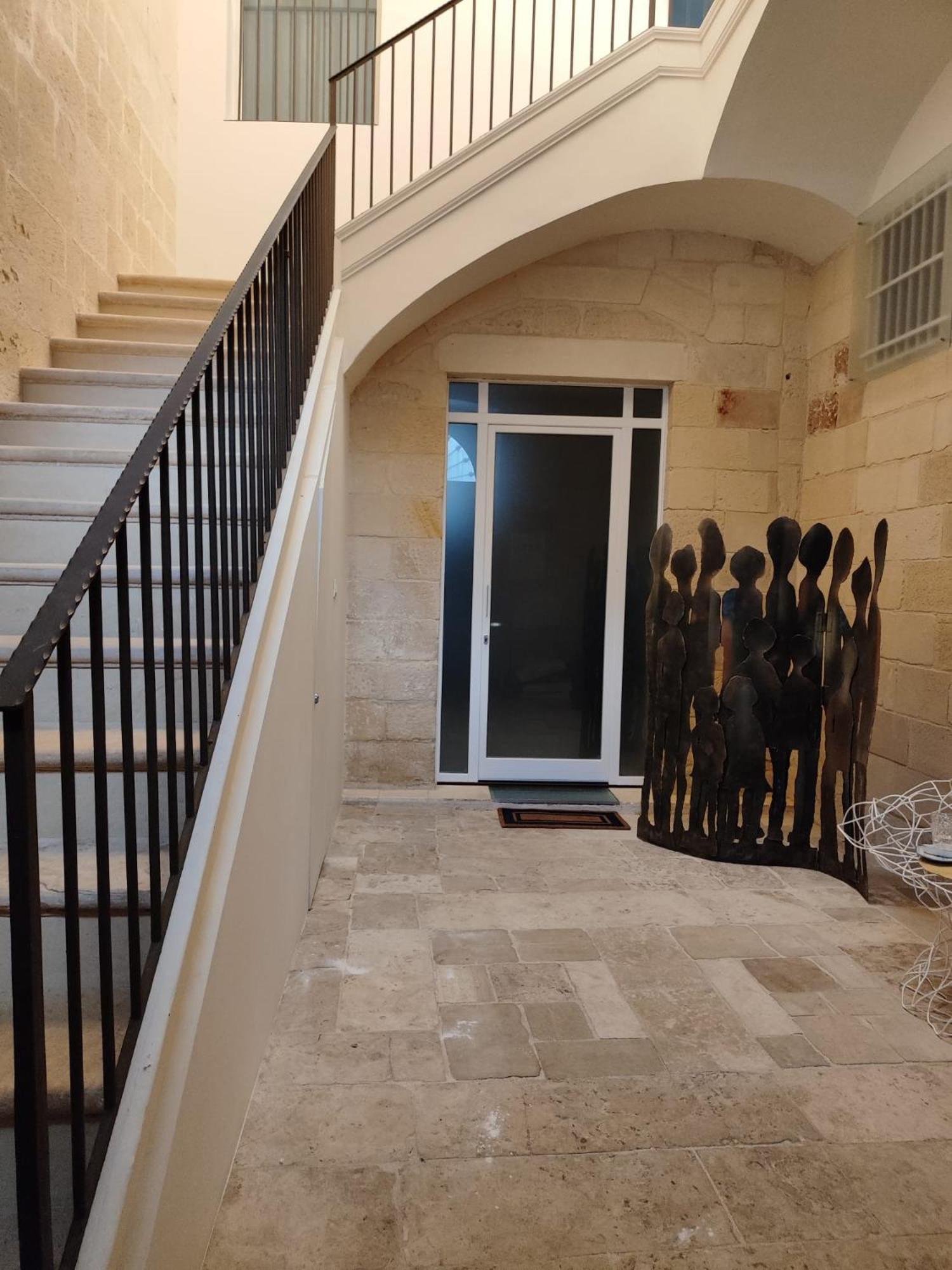 Suite Home D'Aragona Lecce Exterior photo